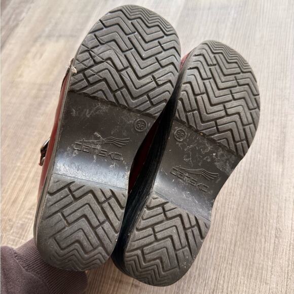 Dansko Women’s 36 / US 6 Mary Jane Clogs Dark Red - Picture 10 of 10